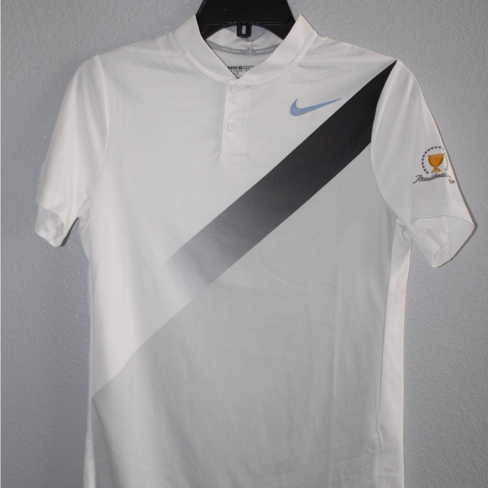 Nike golf shirt